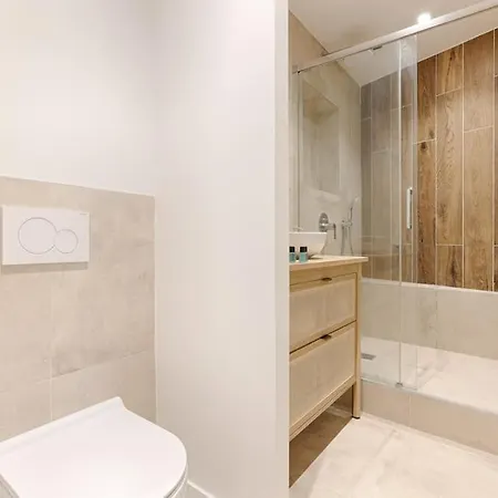 Mykeypers - Chic&cozy Flat 4p - République Appartement *